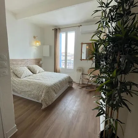 Apartment Joli Avec Parking En Coeur De De *